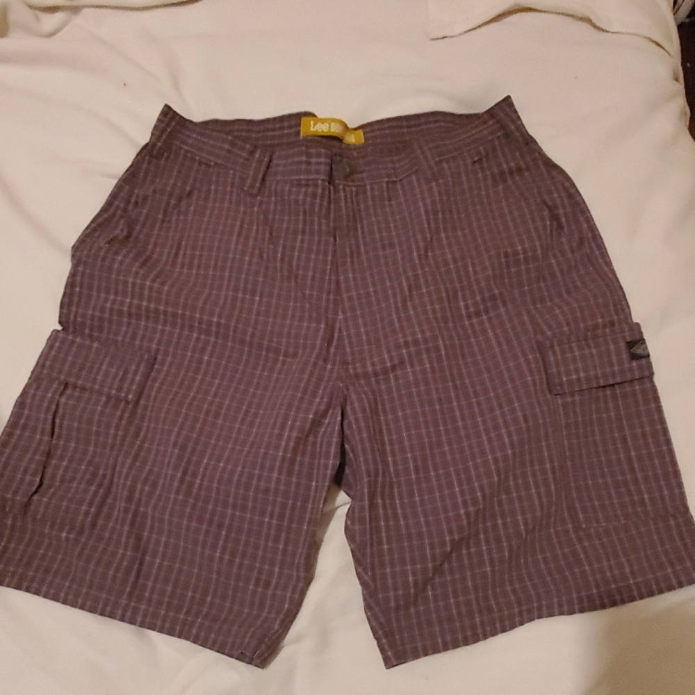 Shorts - Picture 1 of 3